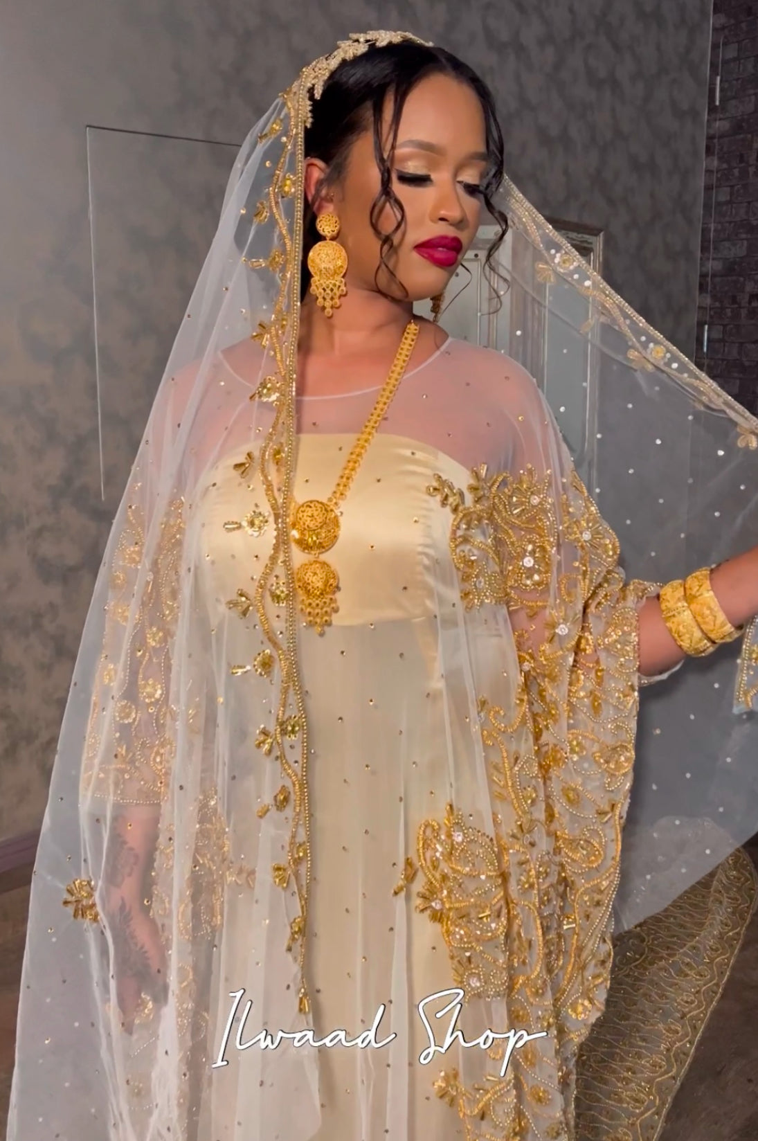 IN STOCK - Astonishing Amira (Creamy Gold / White) - Lace Bridal Dirac