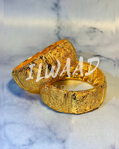 2 piece golden bangles