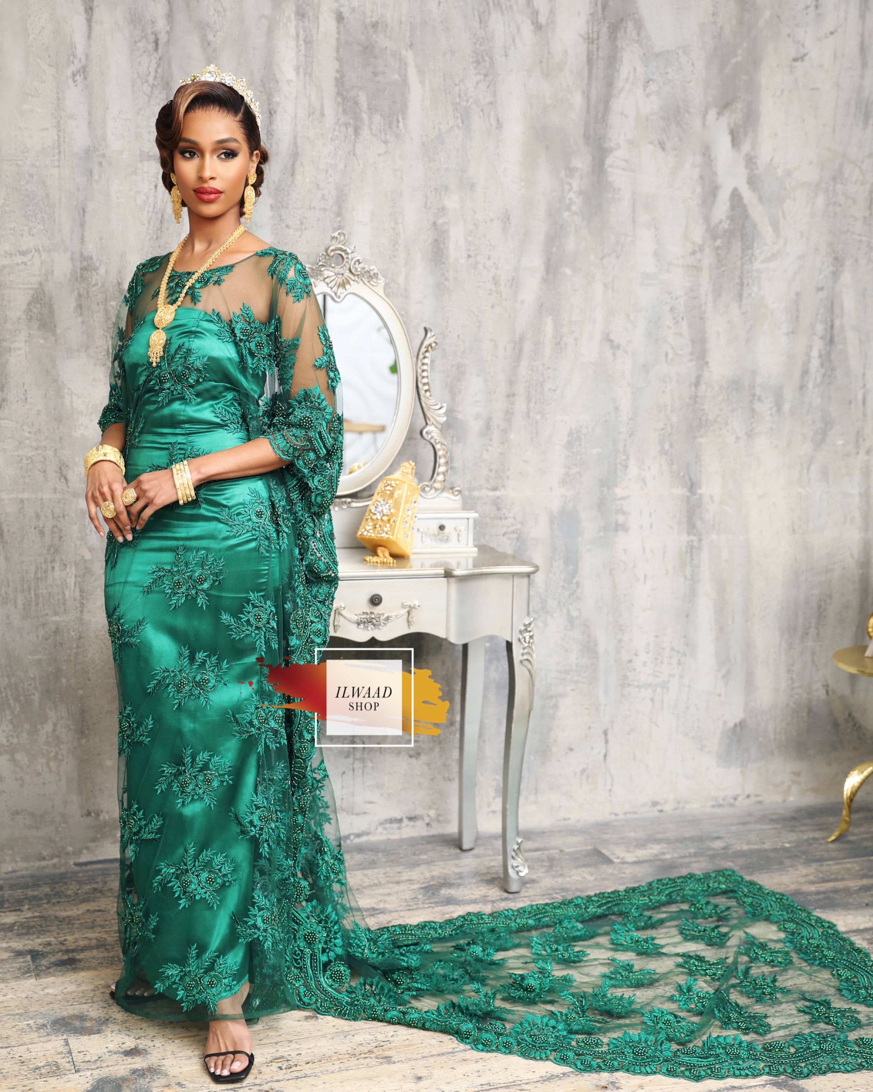 IN STOCK Classic Canab - Lace Bridal Dirac (Dark Green)