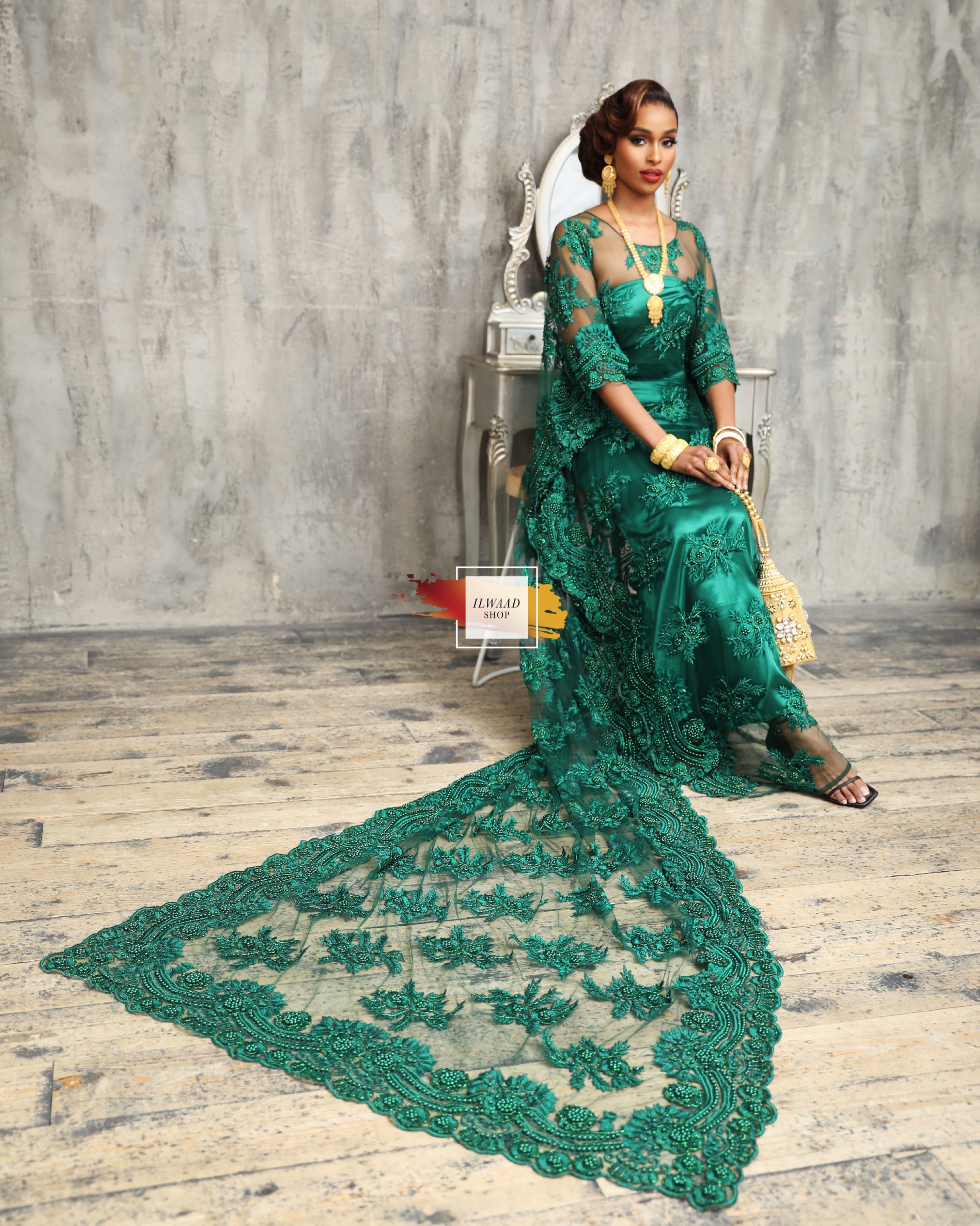 IN STOCK Classic Canab - Lace Bridal Dirac (Dark Green)