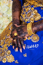 Load image into Gallery viewer, 4 piece golden bangles