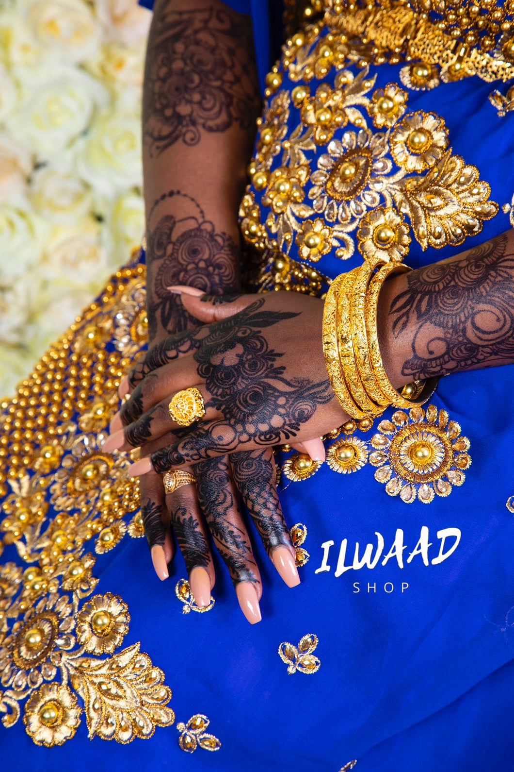 4 piece golden bangles